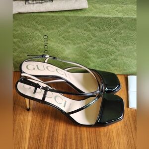 $850 Brand New 100% Auth Gucci Vitello Vernice Sandals Black Leather G 37 US 7